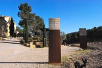 ESTELA, acero CorTen y piedra de Caramiel, 240 x 65 x 25 cm, 2012 (1) - Kopie
